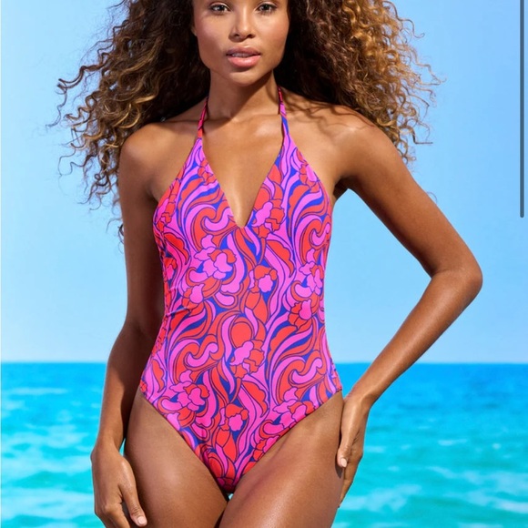 Maaji Spiral Cardamon One Piece Swimsuit - Picture 14 of 16